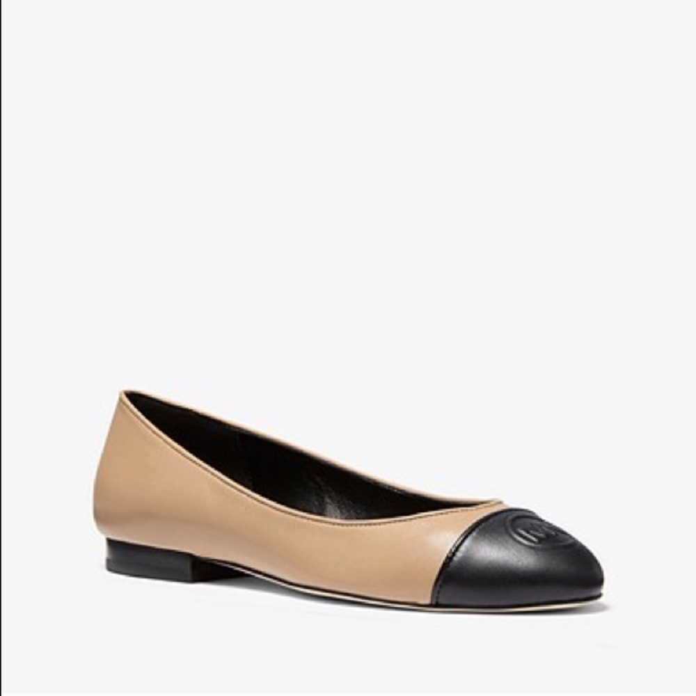 Michael Kors Dylyn Logo Leather Ballet Flat shoes